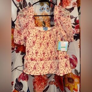 CeCe Women’s Pink/Cream Flower Blouse NWT